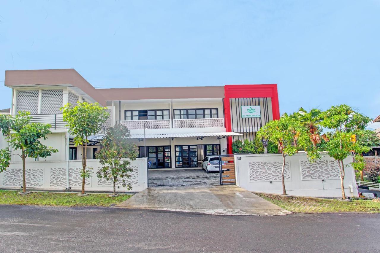 Capital O 91377 Mk Prime Syariah Hotel Semarang Exterior photo